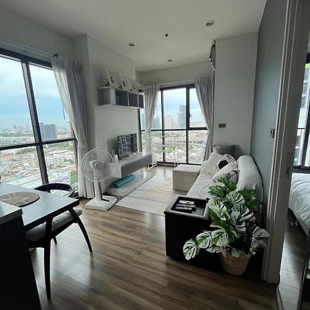 Apartment Next To Phrakanong Bts Wyne Sukhumvit バンコク都 エクステリア 写真
